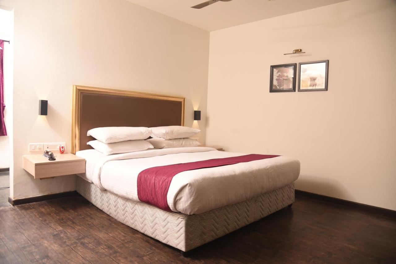 Hotel Sabareesh Park Madurai Eksteriør billede